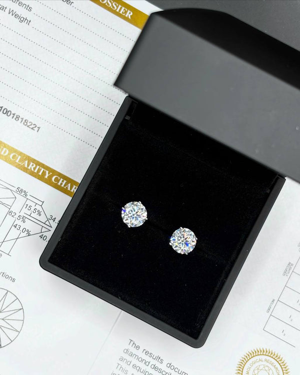 Moissanite vs Diamond: Which One Is Better in 2026?