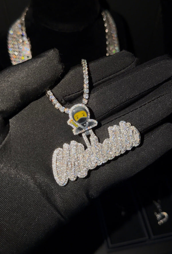 Colgantes Personalizados con Nombre desde $500 | Crea una Joya Única con Moissanite Empire