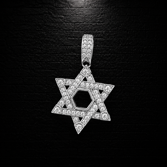 925 Sterling Silver Star Moissanite Pendant – D Color VVS1