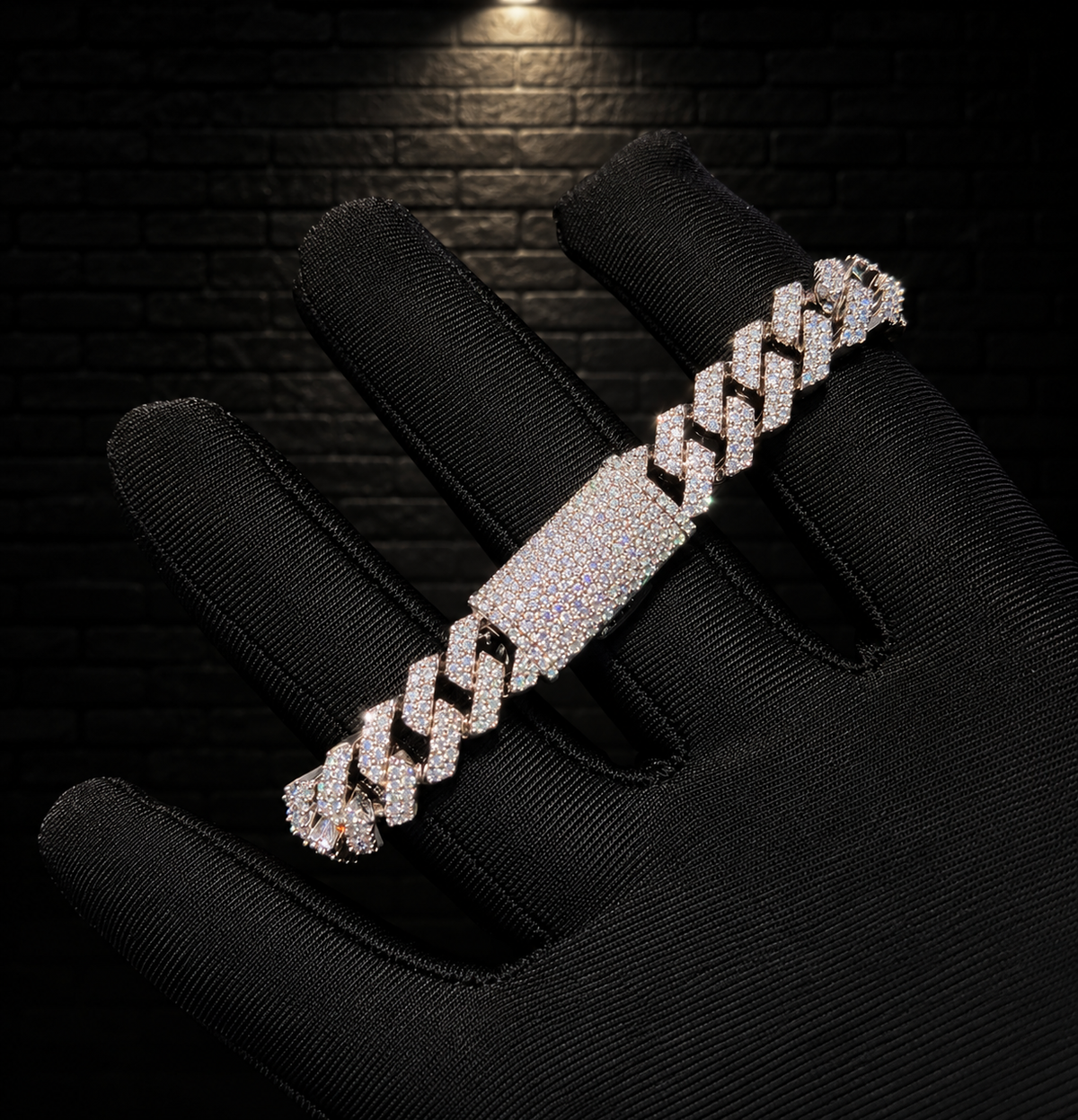 Cuban link Bracelet 10mm VVS1 | Moissanite | 925 Sterling Silver