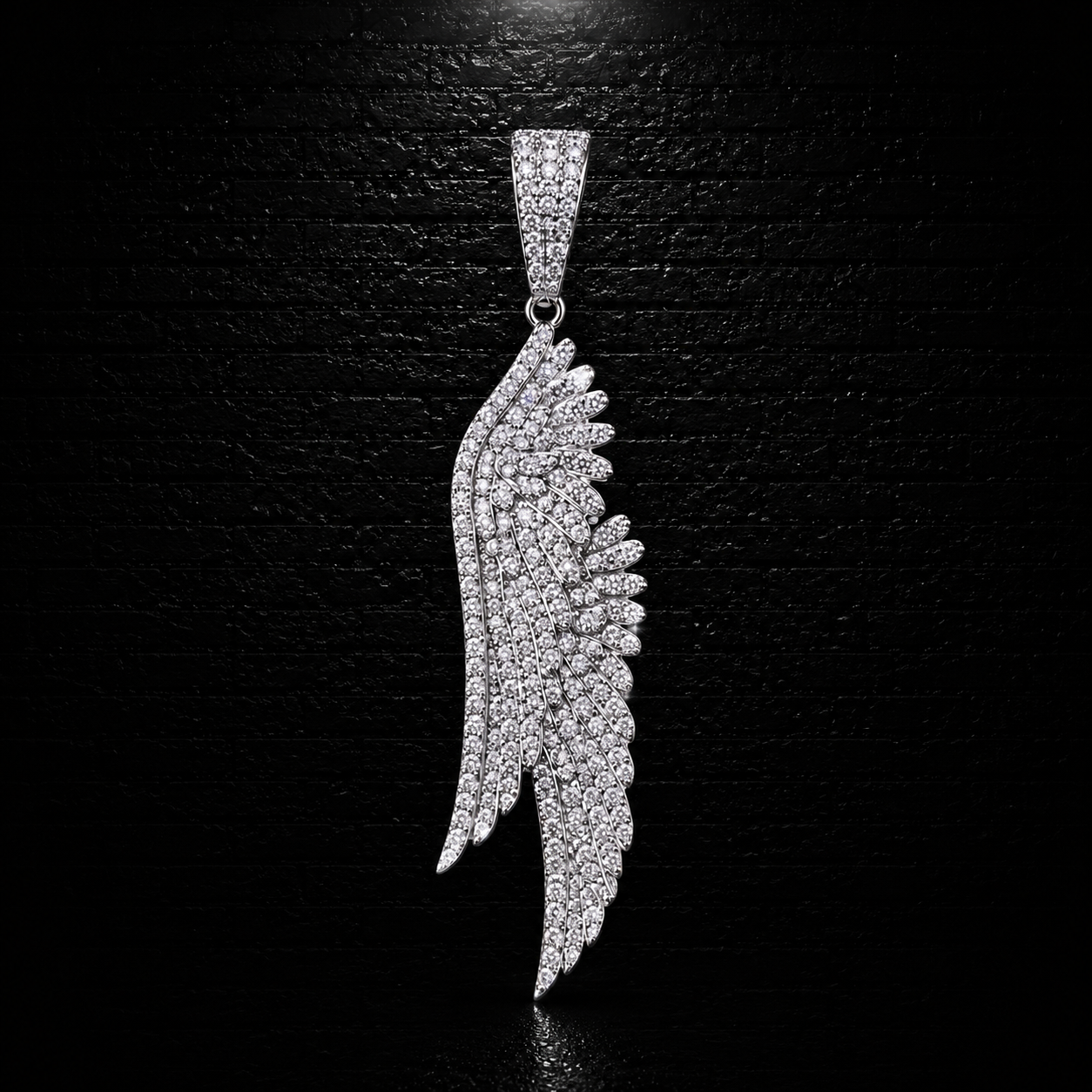 925 Sterling Silver Wing Moissanite Pendant – D Color VVS1